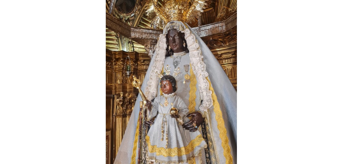 Terno de tisu Ntra. Señora de la Merced Coronada (Jerez de la Fra.)